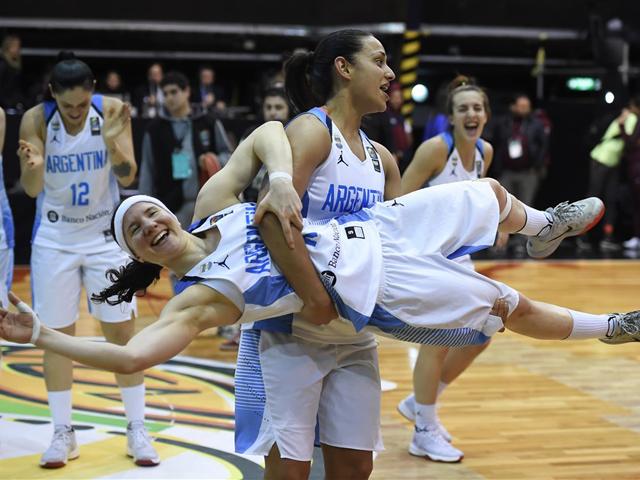 女篮美洲杯小组赛：阿根廷vs古巴，实力对决谁能笑到最后？