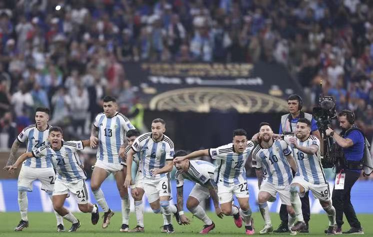 世南美预：阿根廷vs乌拉圭，经典对决掀起“南美梦之战”！